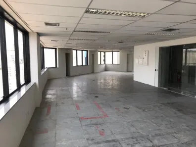Sala Comercial para alugar, 240m² no Jardim Paulista, São Paulo