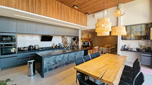 Casa com 4 Quartos à venda, 313m² no Residencial Primavera, Salto