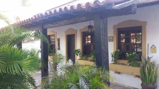Casa com 4 Quartos à venda, 600m² no Peró, Cabo Frio