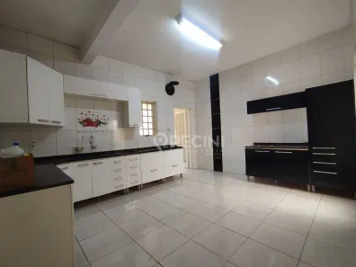Casa com 3 Quartos à venda, 277m² no Zona Central, Rio Claro