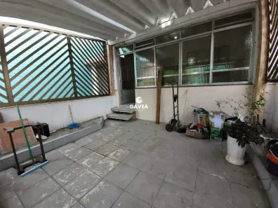 Casa com 4 Quartos à venda, 158m² no Macuco, Santos