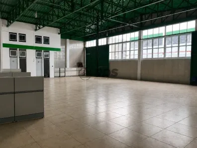 Galpão/Depósito/Armazém para alugar, 559m² no Ferrazópolis, São Bernardo do Campo