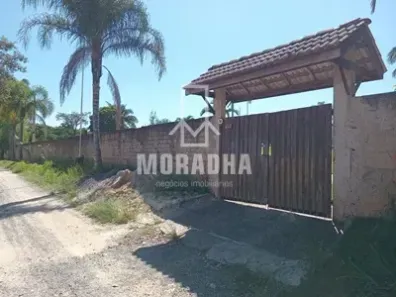 Fazenda/Sítio com 3 Quartos para alugar, 300m² no Area Rural de Salto de Pirapora, Salto de Pirapora