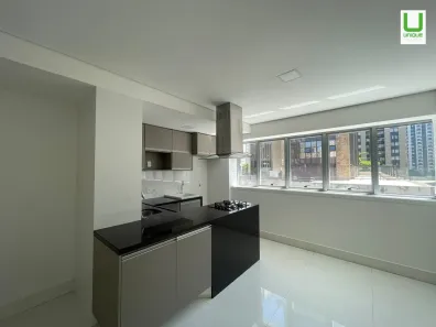 Apartamento com 2 Quartos para alugar, 72m² no Savassi, Belo Horizonte