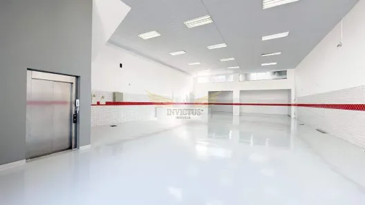 Galpão/Depósito/Armazém à venda, 601m² no Jardim Stella, Santo André