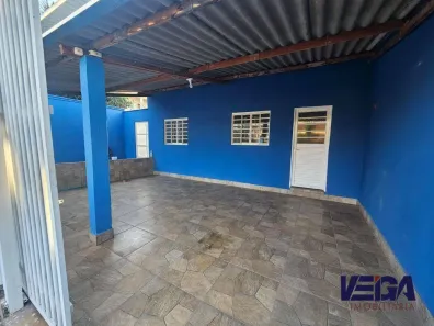 Casa com 3 Quartos para alugar, 150m² no Jardim Vitória, Goiânia