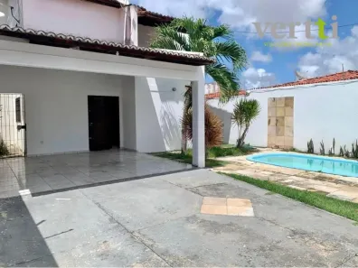 Casa com 4 Quartos para alugar, 209m² no Capim Macio, Natal