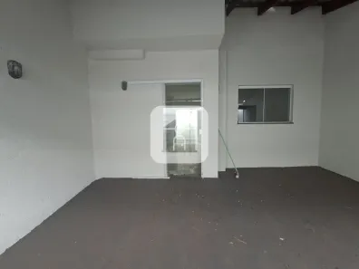 Imóvel Comercial com 2 Quartos para alugar, 100m² no Taiaman, Uberlândia