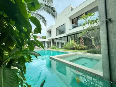 Sobrado com 8 Quartos à venda, 800m² no Riviera, Bertioga