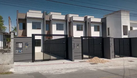 Sobrado com 3 Quartos à venda, 101m² no Bom Retiro, Joinville