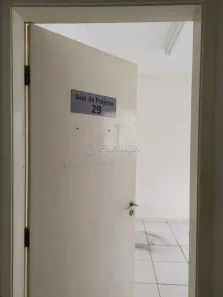Sala Comercial para alugar, 14m² no Jardim Califórnia, Jacareí