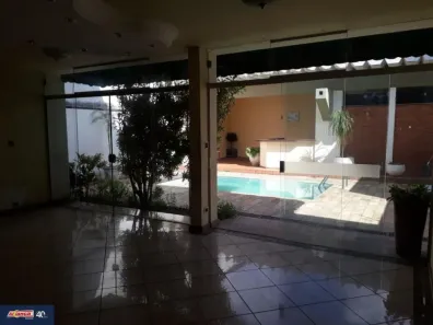 Sobrado com 5 Quartos à venda, 400m² no Jardim Maia, Guarulhos