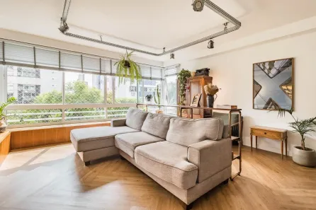 Apartamento com 2 Quartos à venda, 105m² no Três Figueiras, Porto Alegre