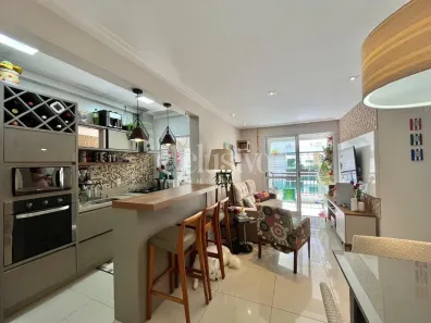 Apartamento com 2 Quartos à venda, 68m² no Coqueiros, Florianópolis