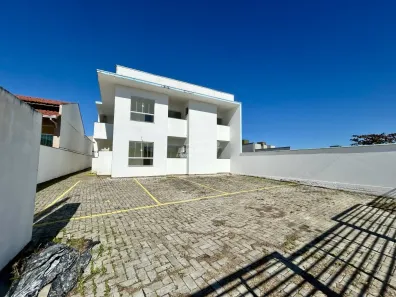 Apartamento com 3 Quartos para alugar, 81m² no Itacolomi, Balneário Piçarras