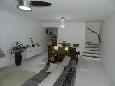 Sobrado com 3 Quartos à venda, 164m² no Jardim Aeroporto, São Paulo