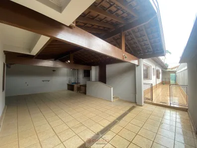 Casa com 4 Quartos para alugar, 244m² no Centro, Mogi Mirim