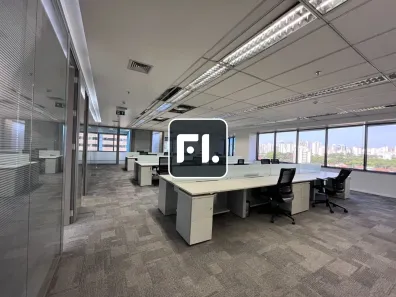 Sala Comercial para alugar, 712m² no Vila Olímpia, São Paulo