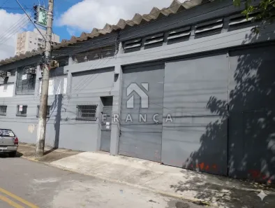 para alugar, 698m² no Parque Itamarati, Jacareí