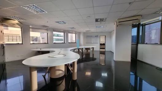 Ponto Comercial para venda ou aluguel, 575m² no Vila da Serra, Nova Lima