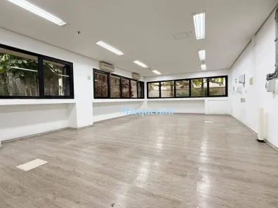 Prédio Comercial para alugar, 4032m² no Liberdade, São Paulo