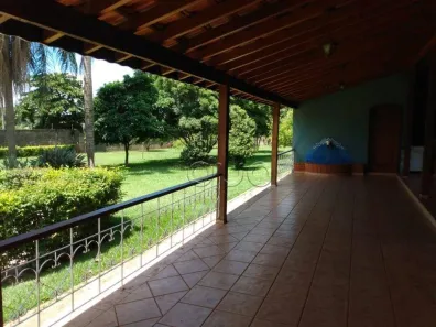 Fazenda/Sítio com 4 Quartos à venda, 200m² no Santa Rita, Piracicaba