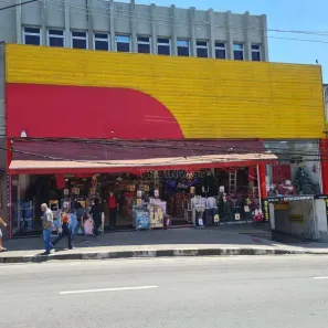 Sala Comercial para alugar, 678m² no Centro, Cotia