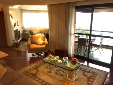Apartamento com 4 Quartos à venda, 200m² no Vila Uberabinha, São Paulo