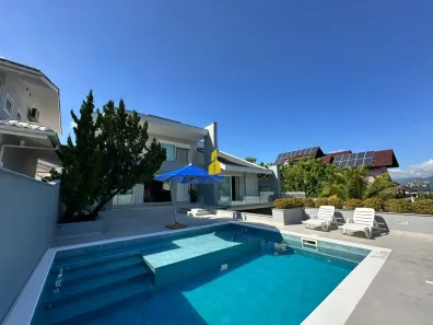 Casa com 3 Quartos à venda, 260m² no Das Nações, Timbó