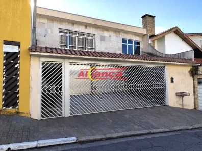 Casa com 3 Quartos à venda, 325m² no Jardim Santa Mena, Guarulhos