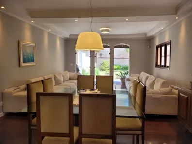 Sobrado com 4 Quartos à venda, 270m² no Jardim Brasil (Zona Sul), São Paulo