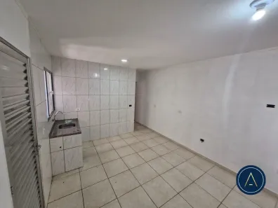 Casa com 1 Quarto para alugar, 40m² no Jardim Ubirajara (Zona Sul), São Paulo