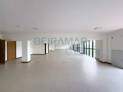 Sala Comercial para alugar, 293m² no Asa Norte, Brasília