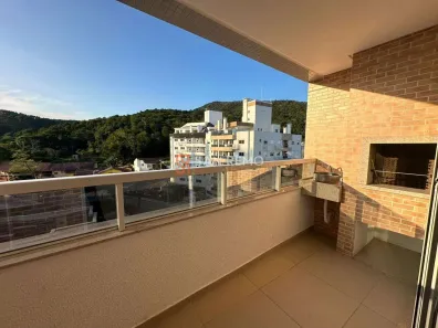 Apartamento com 2 Quartos para alugar, 68m² no Itacorubi, Florianópolis