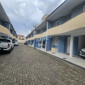 Casa de Condomínio com 3 Quartos à venda, 130m² no Boa Vista, Curitiba