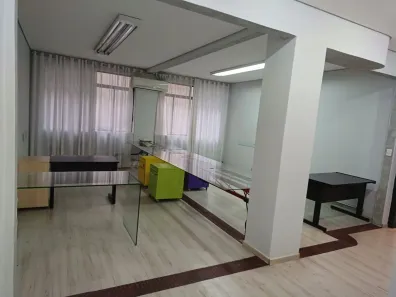 Sala Comercial para alugar, 100m² no República, São Paulo