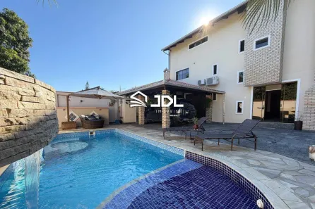 Casa com 3 Quartos à venda, 229m² no Velha Central, Blumenau