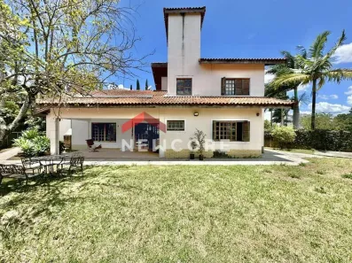Casa de Condomínio com 3 Quartos à venda, 255m² no Jardim Ana Estela, Carapicuíba