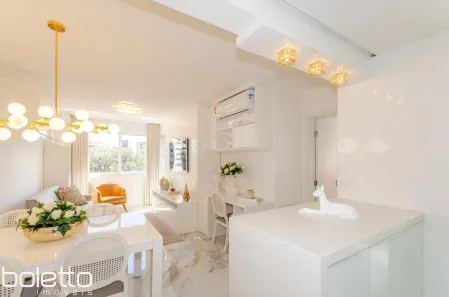 Apartamento com 1 Quarto à venda, 54m² no Três Figueiras, Porto Alegre