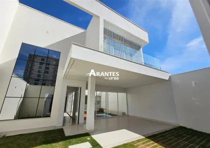 Casa com 3 Quartos à venda, 174m² no Jardim Inconfidência, Uberlândia