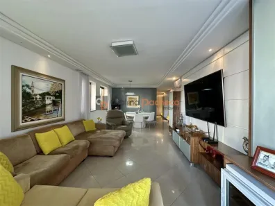 Apartamento com 3 Quartos à venda, 219m² no Agronômica, Florianópolis