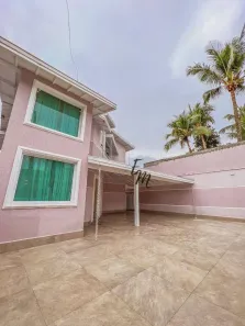 Sobrado com 6 Quartos à venda, 200m² no Canto do Forte, Praia Grande