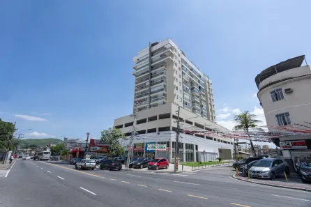 Ponto Comercial para alugar, 180m² no Irajá, Rio de Janeiro