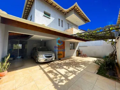 Casa com 3 Quartos à venda, 310m² no Itaipu (Barreiro), Belo Horizonte