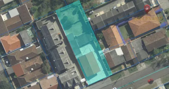 Lote/Terreno à venda, 784m² no Boqueirão, Curitiba