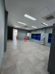 Ponto Comercial para alugar, 290m² no Pinheiros, São Paulo