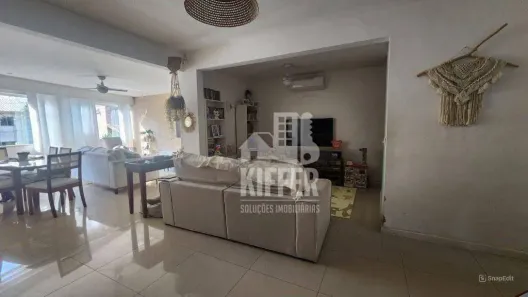 Casa de Condomínio com 3 Quartos à venda, 190m² no Badu, Niterói