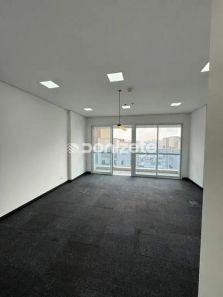 Sala Comercial à venda, 76m² no Baeta Neves, São Bernardo do Campo