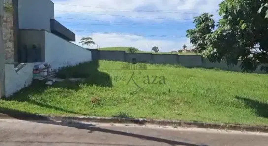 à venda, 375m² no Vila Galvão, Caçapava