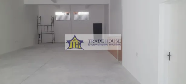 Ponto Comercial para alugar, 240m² no Vila das Mercês, São Paulo
